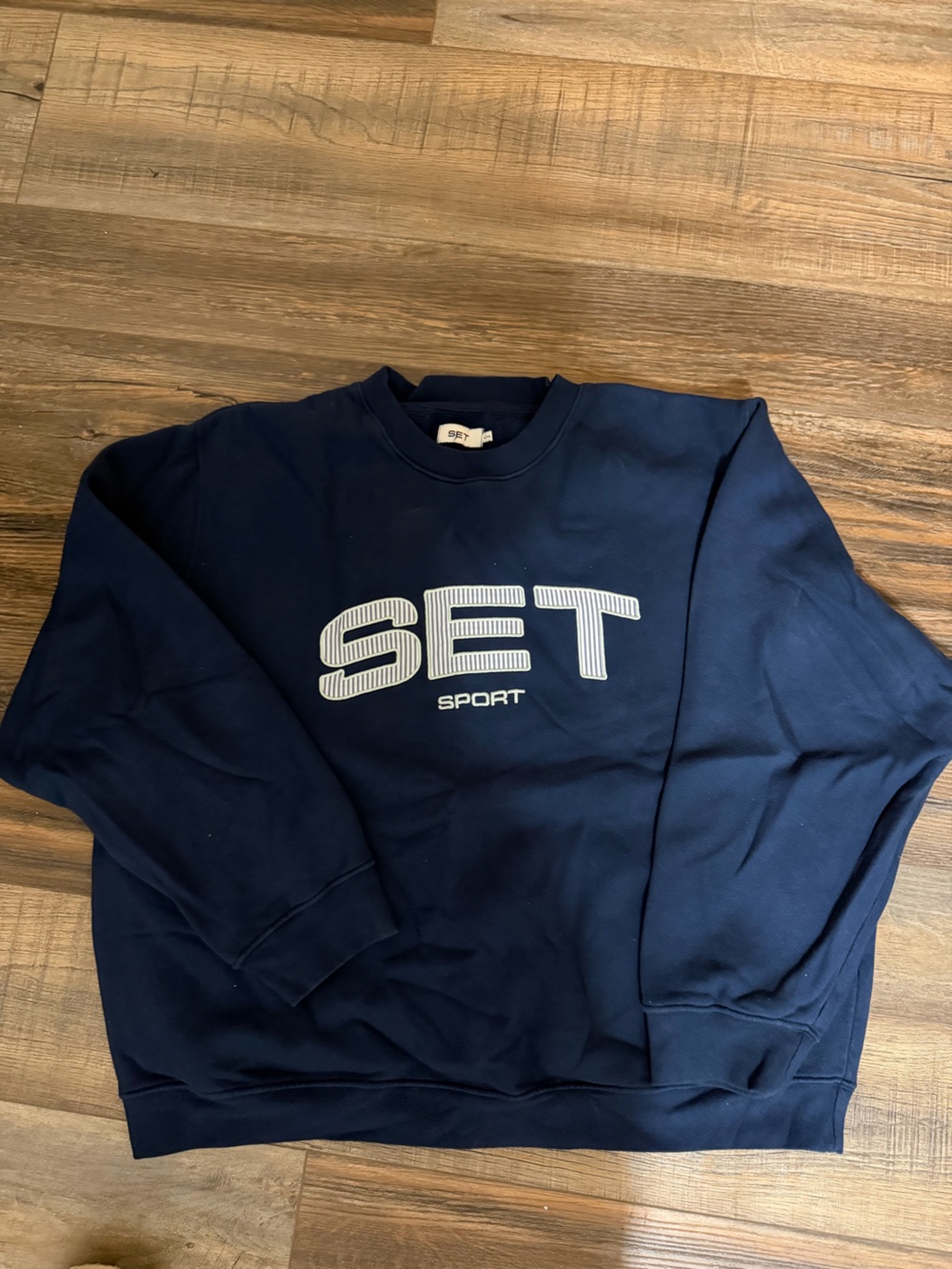 SET Active Crewneck